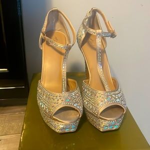 Bling Platforms